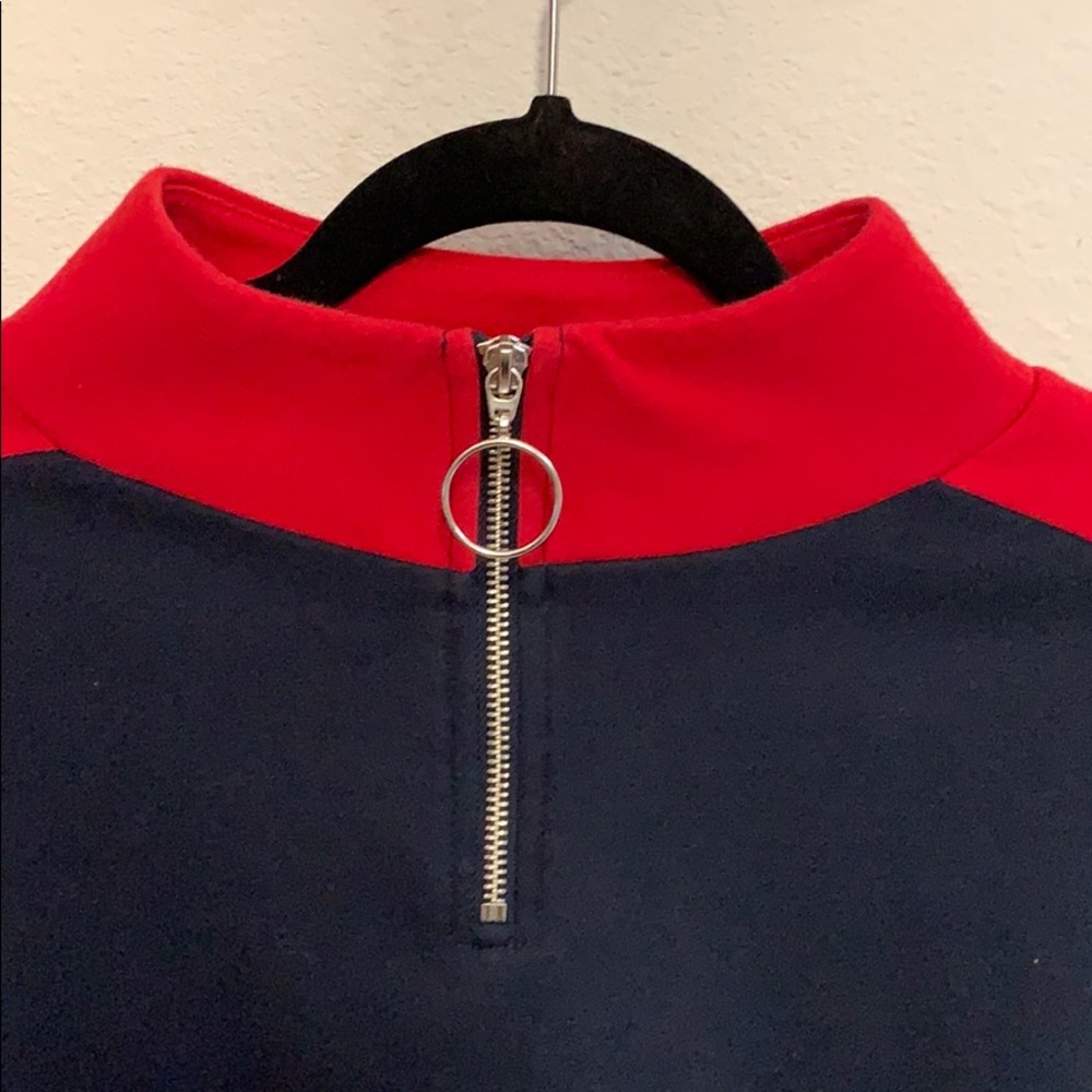 Sweater - Picture 2 of 3